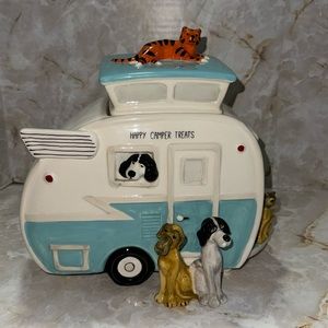 Blue Sky: Treat canister